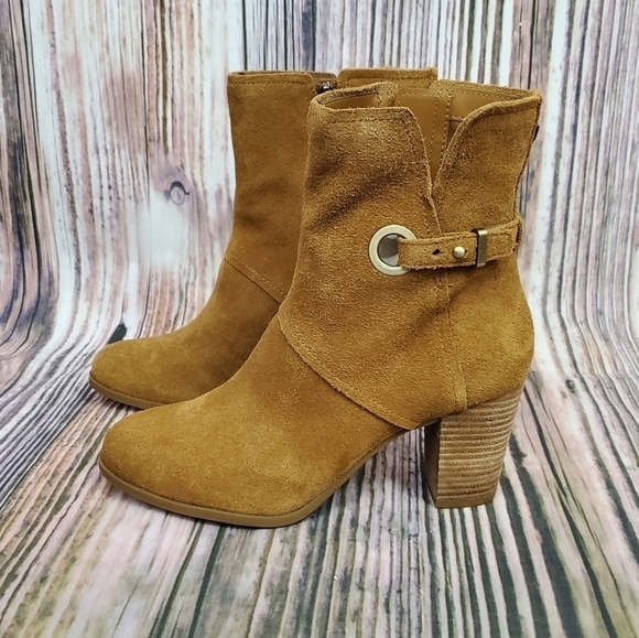 KOOLABURRA by Ugg Suede Samiah Buckle Boots Chestnut Brown New Size 8 - Picture 1 of 10